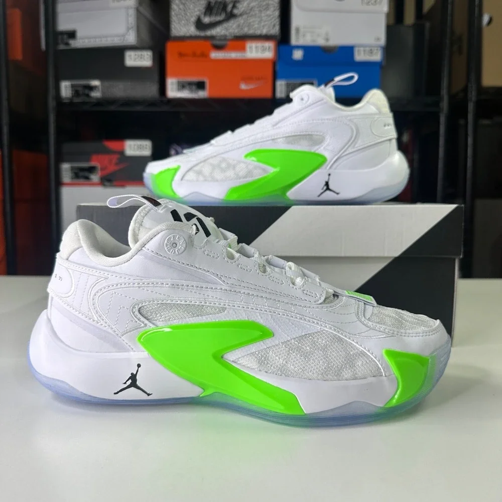 Nike Luka 2 Big Kids' Shoes (DZ3498-103, White/Green Strike/Black) Size 7Y/W 8.5